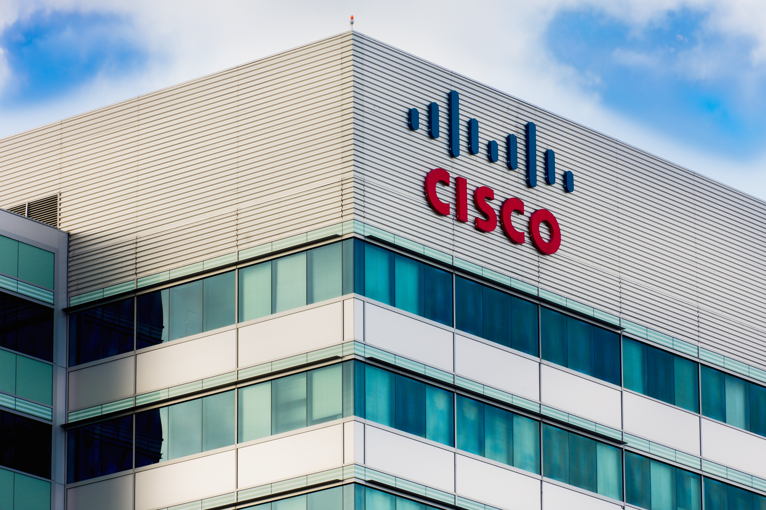 ray wang says buy cisco stock on post earnings dip