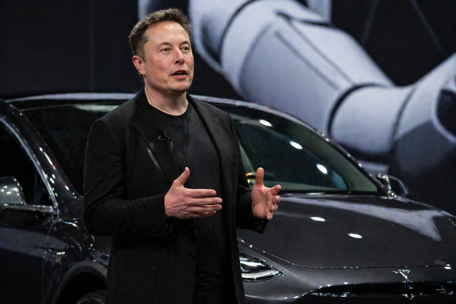 Tesla Q1 2026 earnings highlight strong cash flow and bold bets on AI, autonomy, robots, and rising capex outlook.